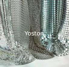 La Chine Forme multi en grillage tissus pailletés métalliques en aluminium argentés/d'or de rideau fournisseur